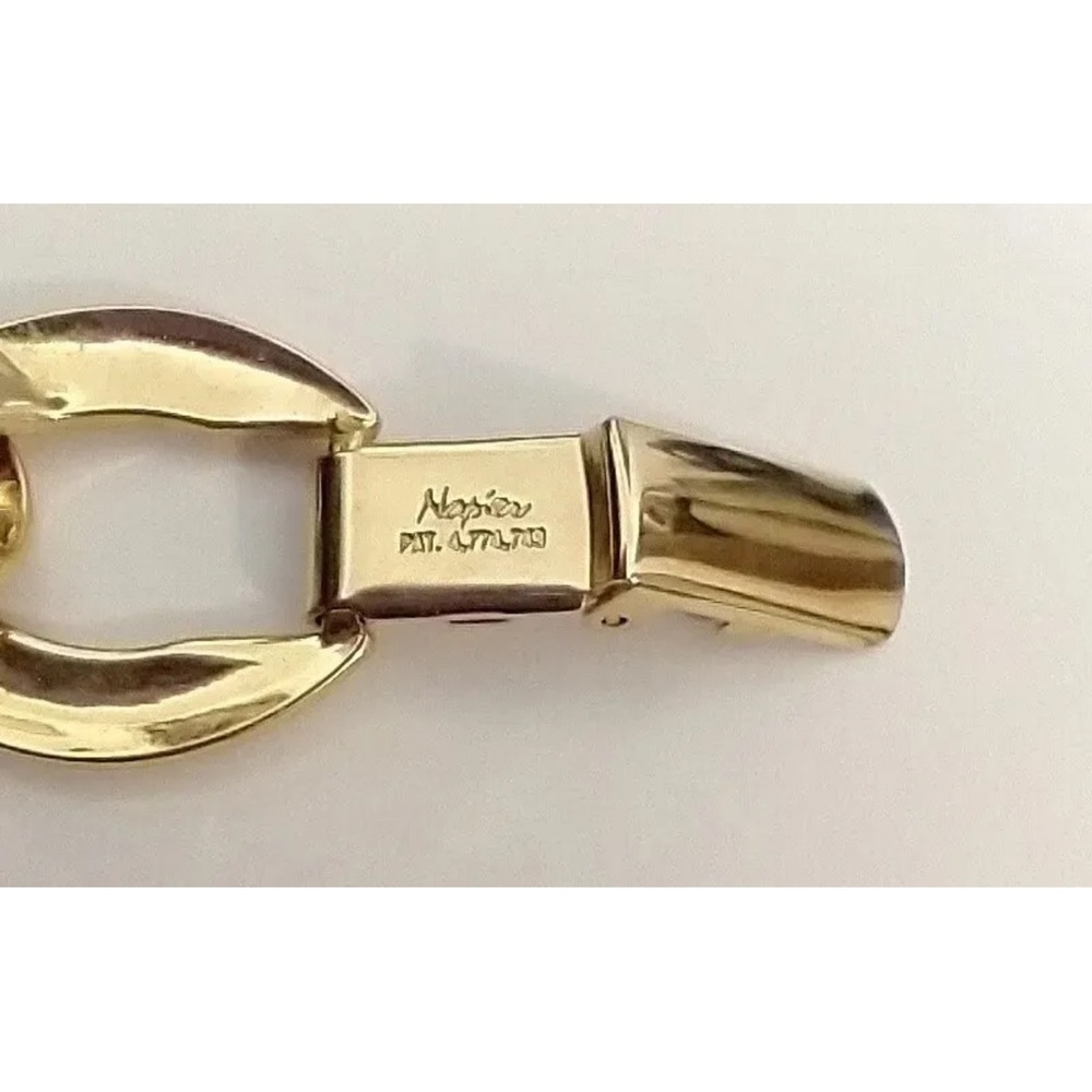 Vintage Napier Gold Tone Bracelet 7" - Picture 6 of 6
